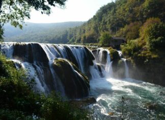 Sepiolite The Soft White Stone of Eskişehir